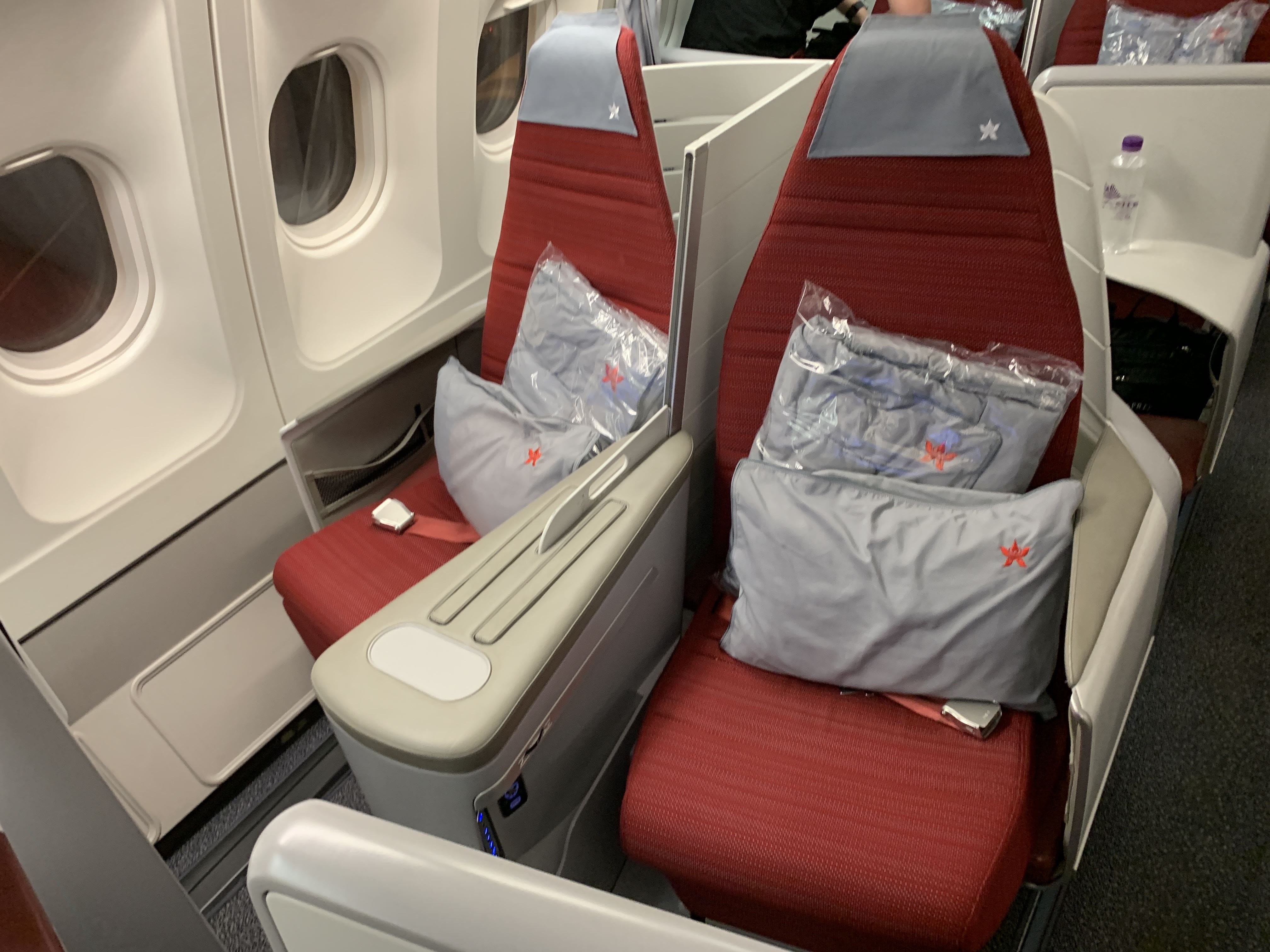 Hong Kong Airlines A330 Business Class Seats