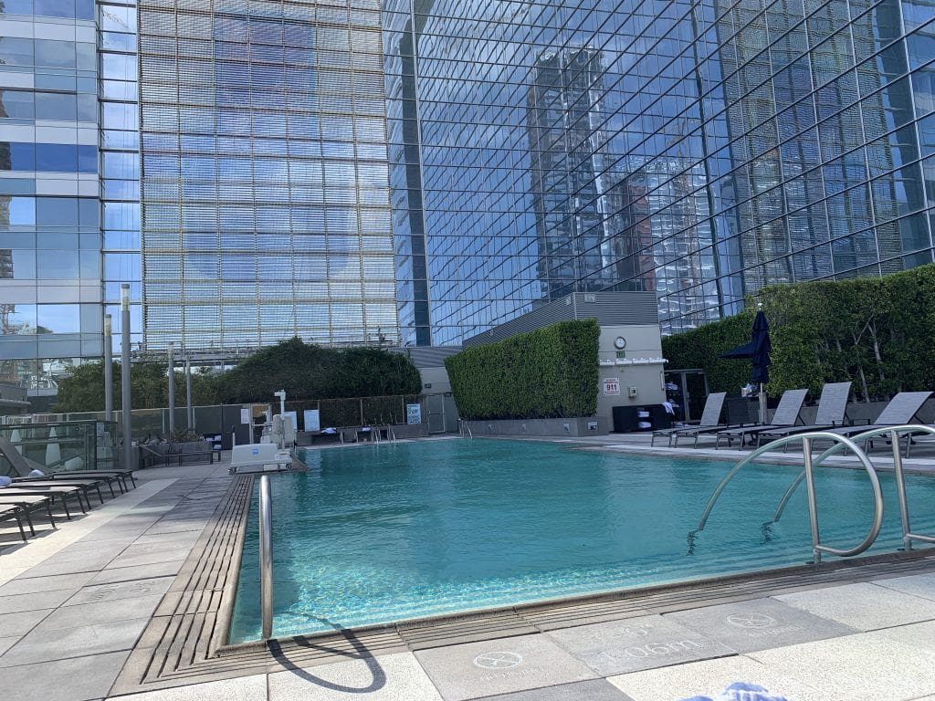 Marriott Staples Center pool