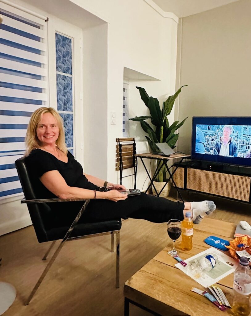 airbnb living room